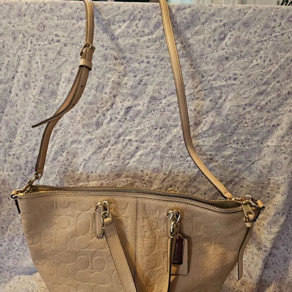 Coach Bleecker Leather Tote Bag - Picture 2 of 4